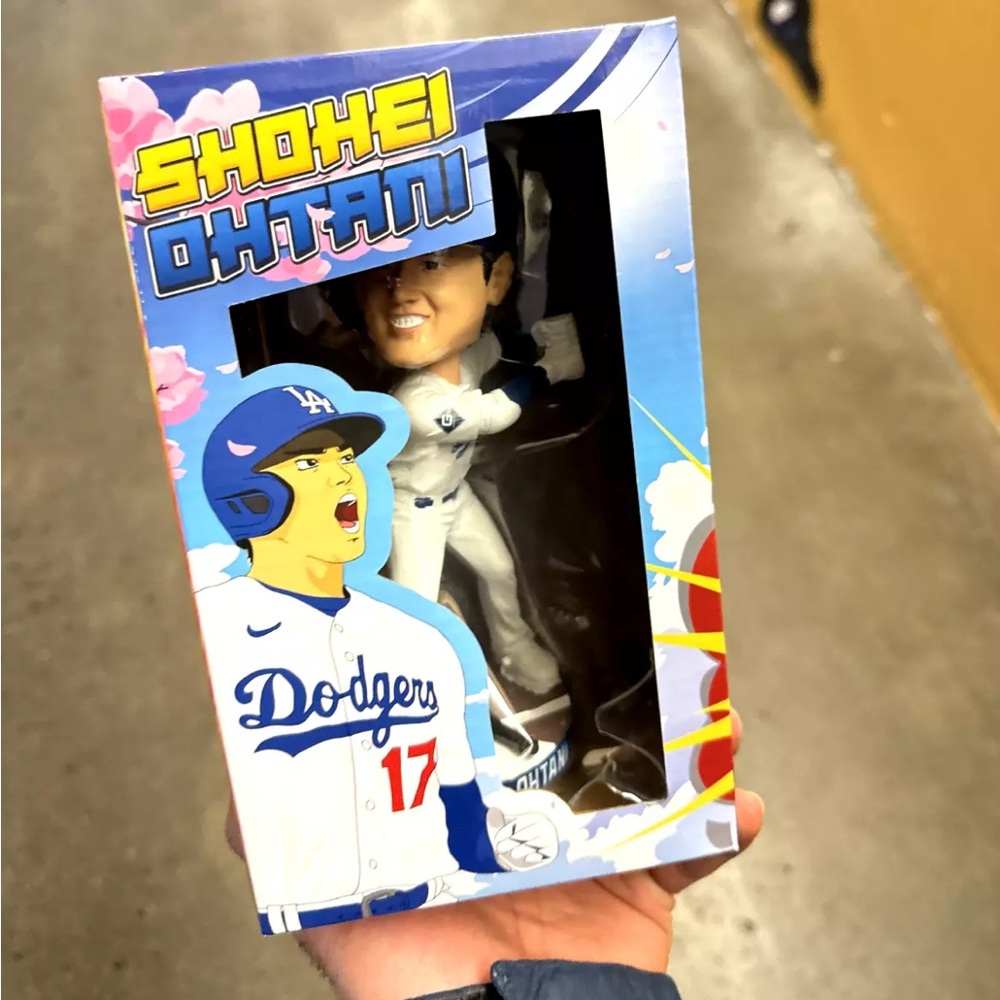 Ohtani Bobblehead AT STADIUM 🔥🔥 L.A. Dodgers 5/16/24 New IN BOX